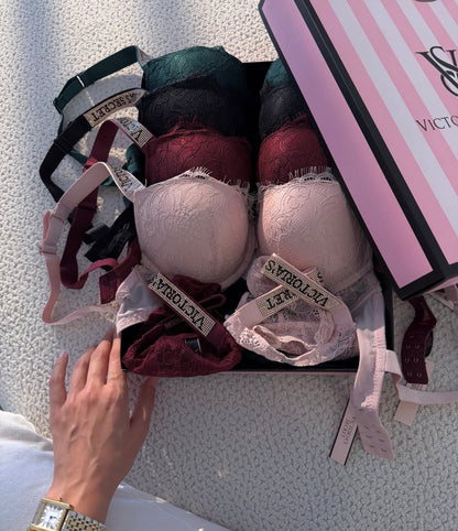 Victoria Secret Signature Strap Lingerie Set
